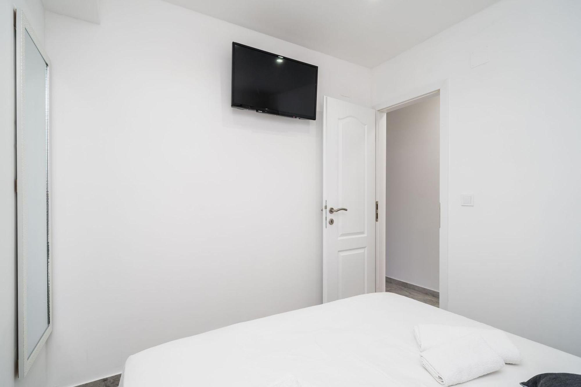 Mata Family Apartments Molunat Kamer foto