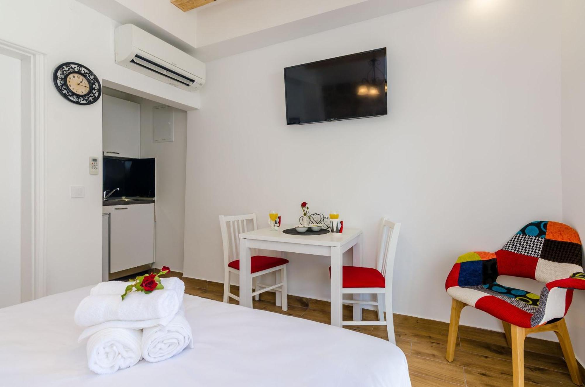 Mata Family Apartments Molunat Kamer foto